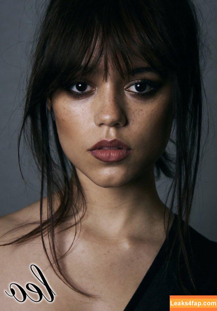 Jenna Ortega / Page / jennaortega слитое фото фото #4278