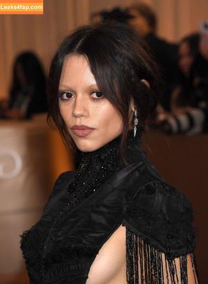 Jenna Ortega photo #4069