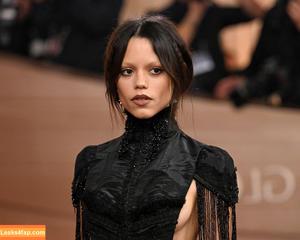 Jenna Ortega photo #4084