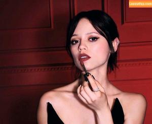 Jenna Ortega photo #4313