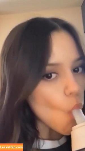 Jenna Ortega photo #4315
