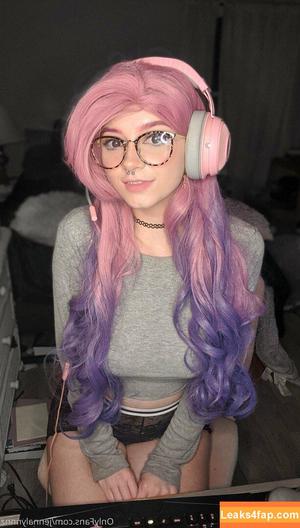 Jennajinxy photo #0091