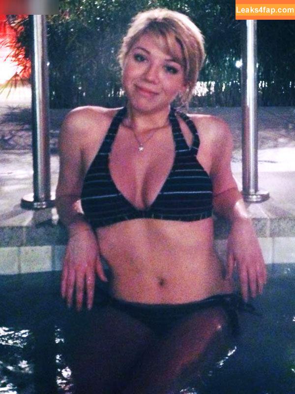 Jennette McCurdy / jennettemccurdy слитое фото фото #0125