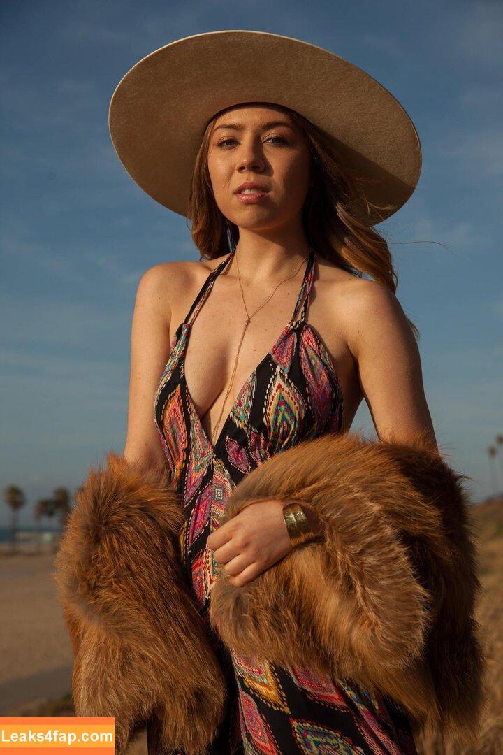 Jennette McCurdy / jennettemccurdy слитое фото фото #0333