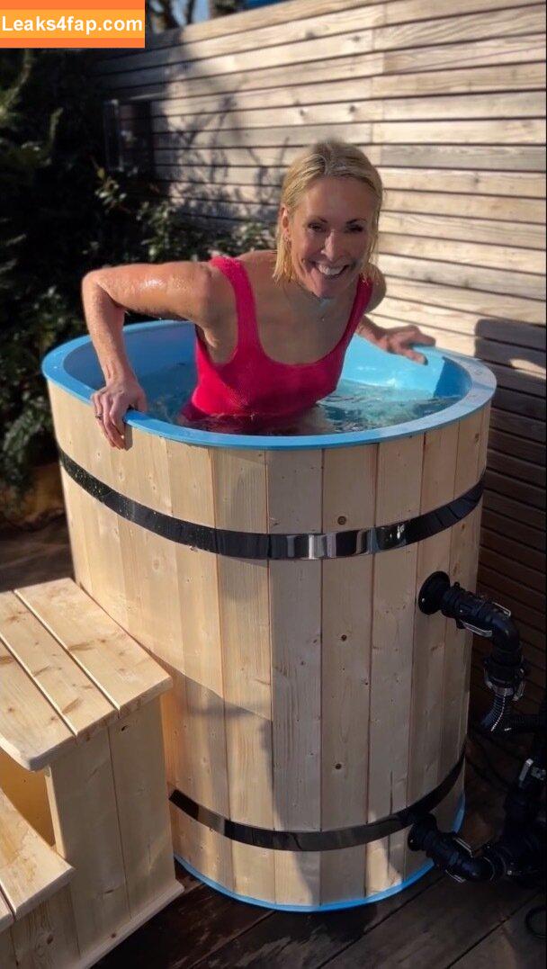 Jenni Falconer / jennifalconer leaked photo photo #0091