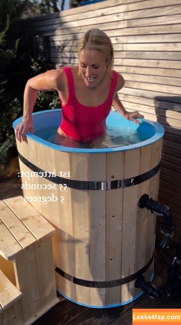 Jenni Falconer / jennifalconer leaked photo photo #0092