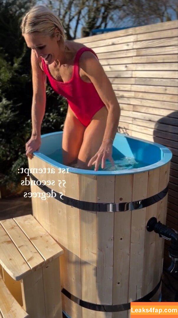 Jenni Falconer / jennifalconer leaked photo photo #0095