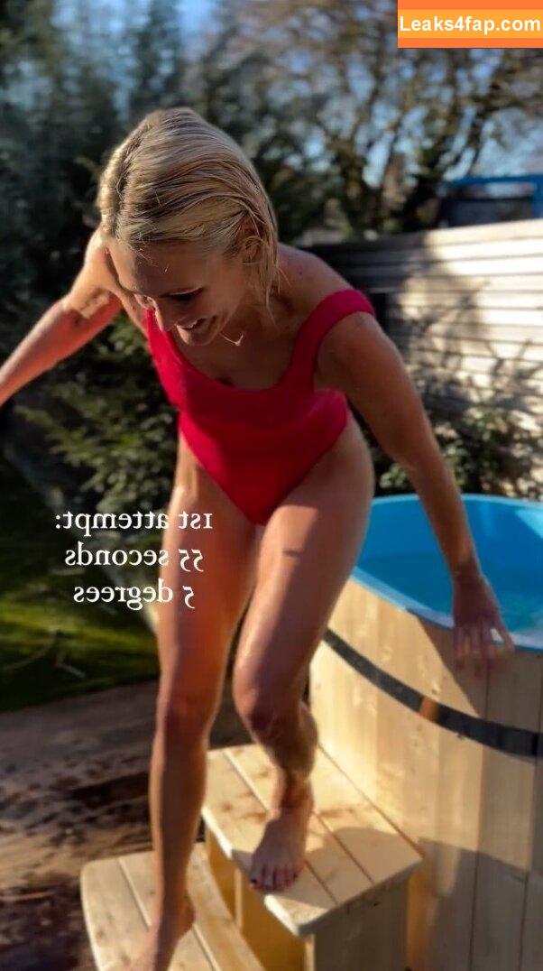 Jenni Falconer / jennifalconer leaked photo photo #0102