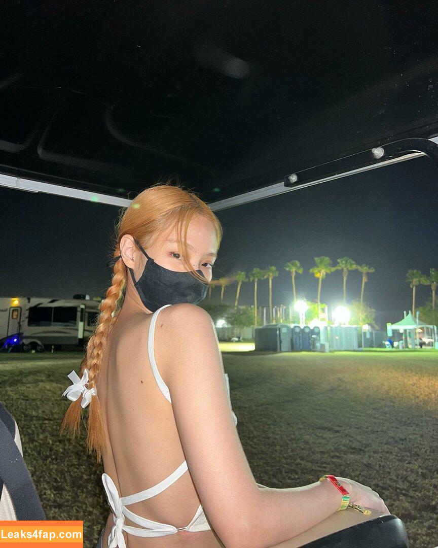 Jennie | BLΛƆKPIИK / Blackpink / jennierubyjane / sheflieshigh слитое фото фото #0047