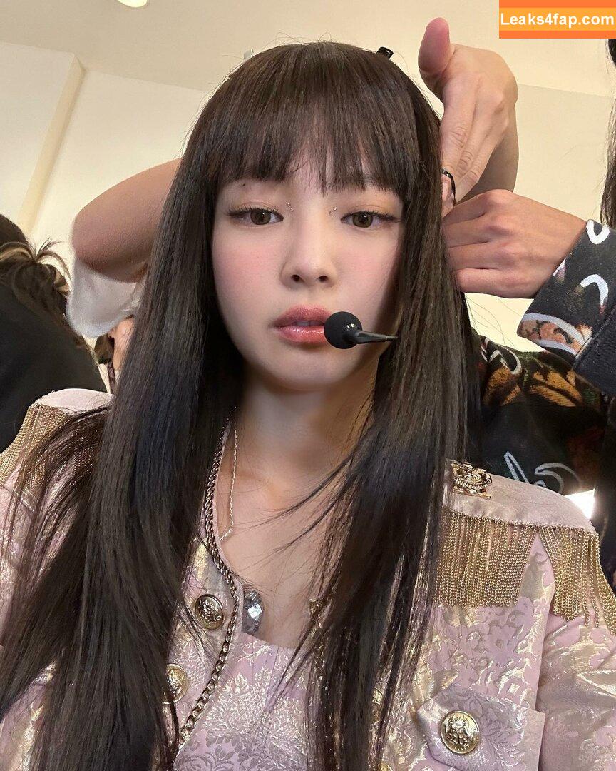 Jennie | BLΛƆKPIИK / Blackpink / jennierubyjane / sheflieshigh слитое фото фото #0157