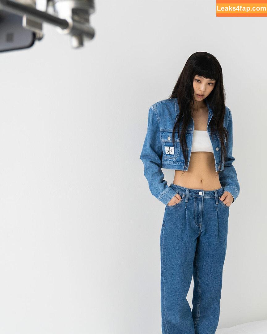 Jennie | BLΛƆKPIИK / Blackpink / jennierubyjane / sheflieshigh слитое фото фото #0240