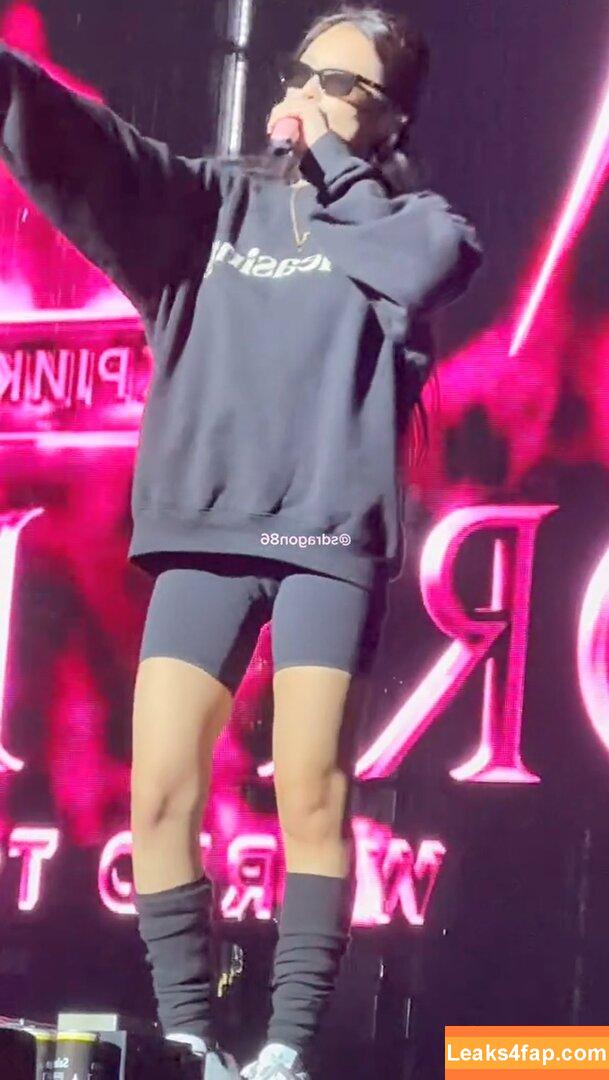 Jennie | BLΛƆKPIИK / Blackpink / jennierubyjane / sheflieshigh слитое фото фото #0330