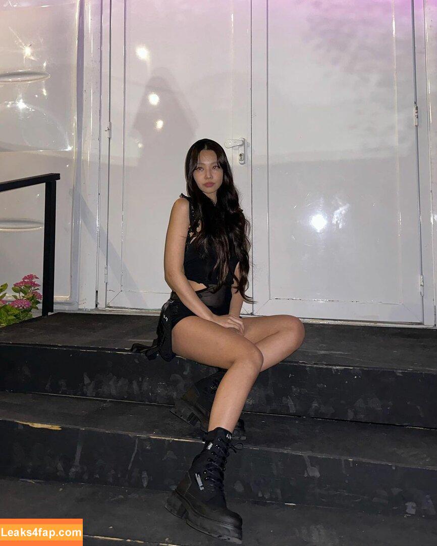 Jennie | BLΛƆKPIИK / Blackpink / jennierubyjane / sheflieshigh слитое фото фото #0367