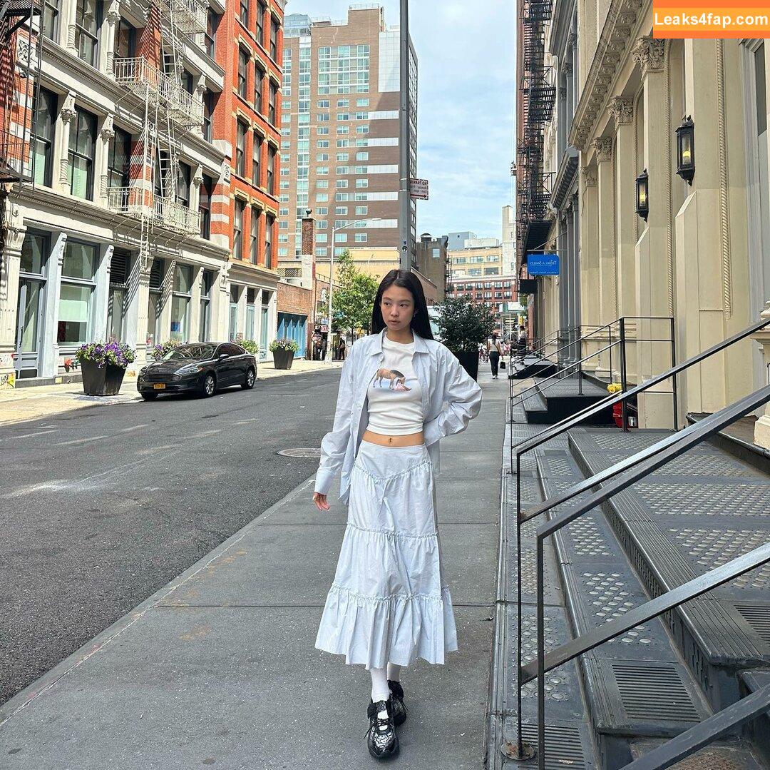 Jennie | BLΛƆKPIИK / Blackpink / jennierubyjane / sheflieshigh слитое фото фото #0399