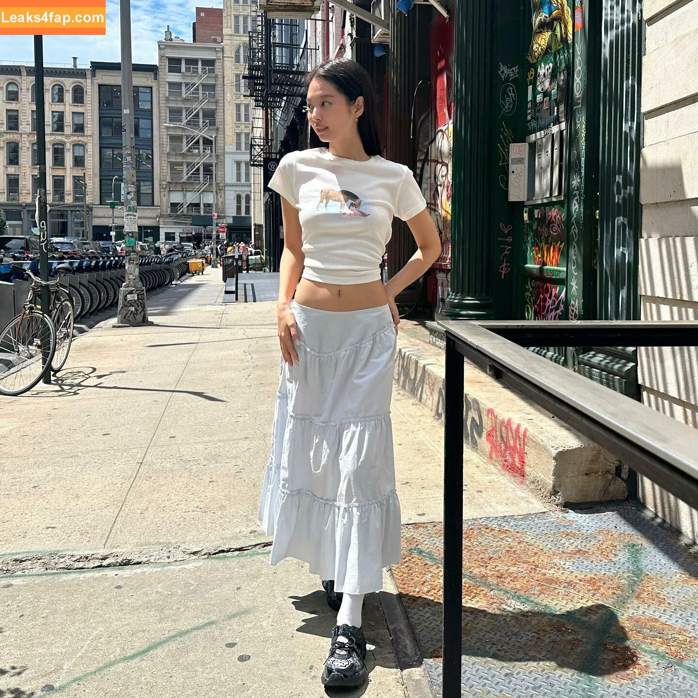 Jennie | BLΛƆKPIИK / Blackpink / jennierubyjane / sheflieshigh слитое фото фото #0400