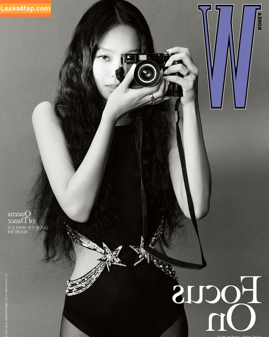 Jennie | BLΛƆKPIИK / Blackpink / jennierubyjane / sheflieshigh слитое фото фото #0428