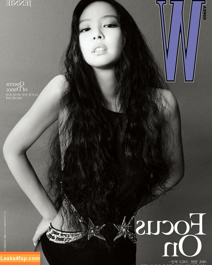 Jennie | BLΛƆKPIИK / Blackpink / jennierubyjane / sheflieshigh слитое фото фото #0429