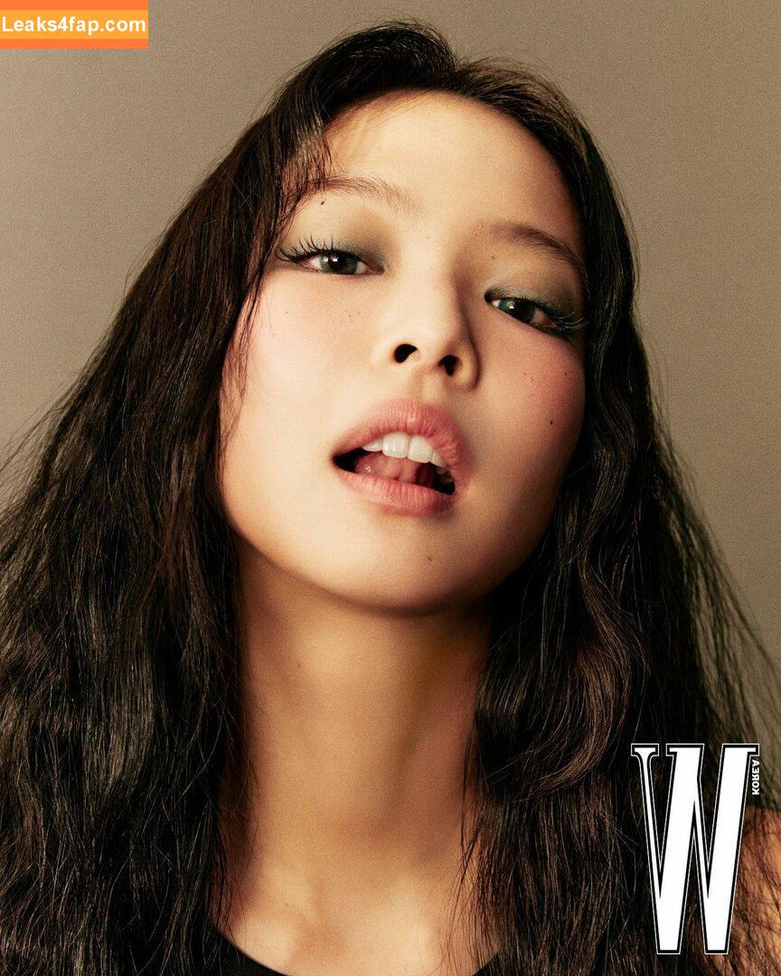Jennie | BLΛƆKPIИK / Blackpink / jennierubyjane / sheflieshigh слитое фото фото #0430