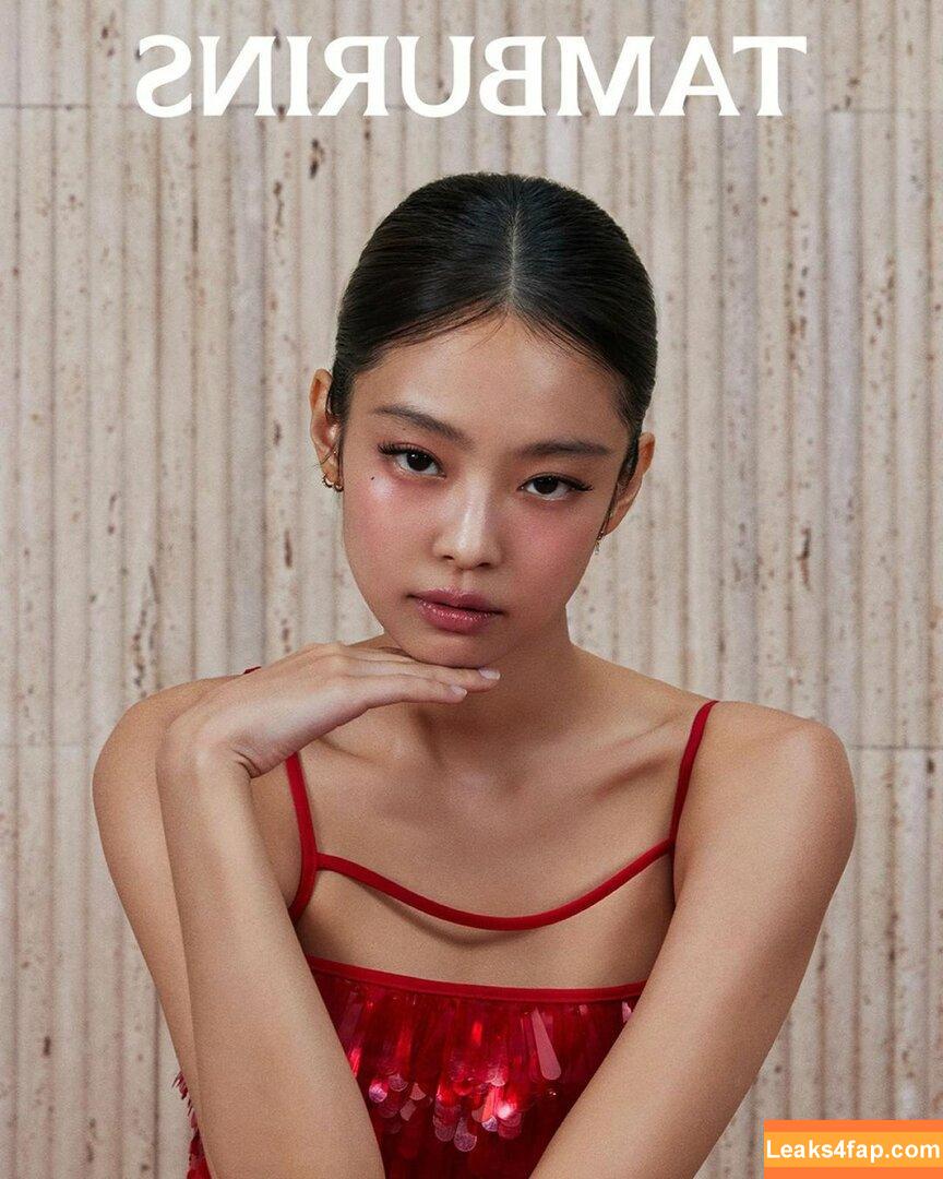 Jennie | BLΛƆKPIИK / Blackpink / jennierubyjane / sheflieshigh слитое фото фото #0439