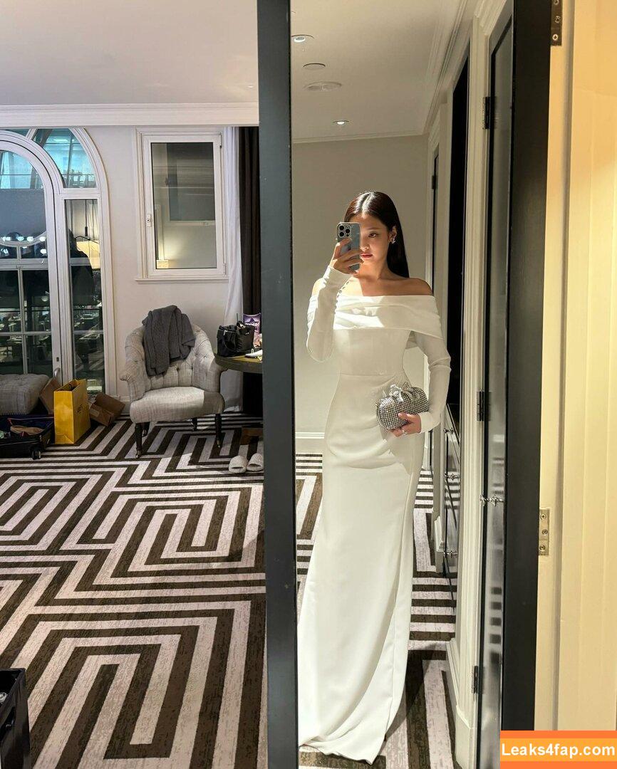 Jennie | BLΛƆKPIИK / Blackpink / jennierubyjane / sheflieshigh слитое фото фото #0447