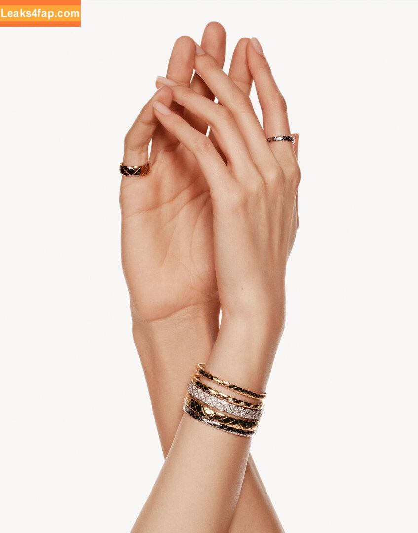 Jennie | BLΛƆKPIИK / Blackpink / jennierubyjane / sheflieshigh слитое фото фото #0517