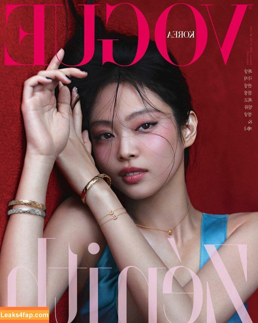 Jennie | BLΛƆKPIИK / Blackpink / jennierubyjane / sheflieshigh слитое фото фото #0532