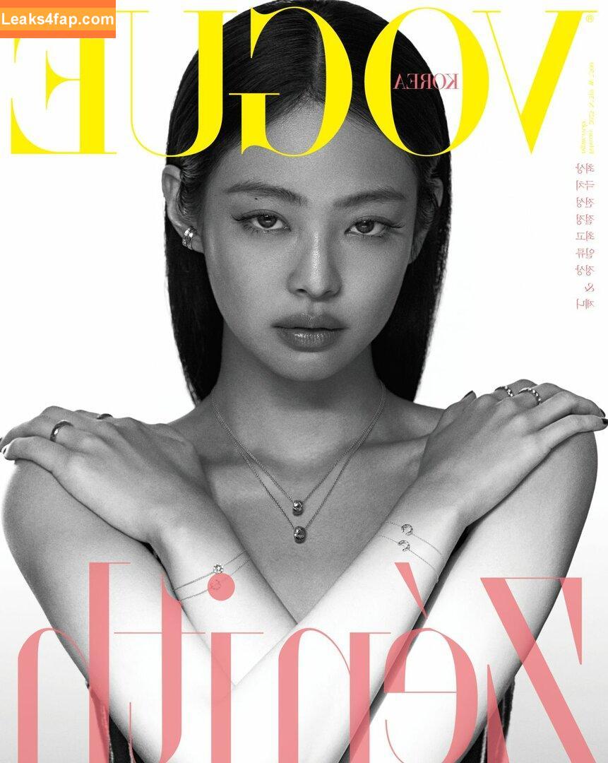 Jennie | BLΛƆKPIИK / Blackpink / jennierubyjane / sheflieshigh слитое фото фото #0533