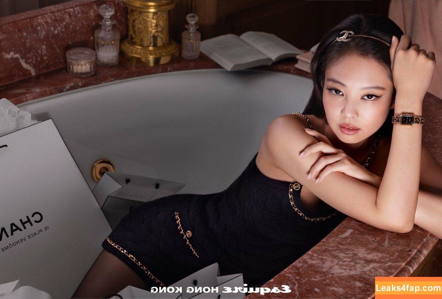 Jennie | BLΛƆKPIИK / Blackpink / jennierubyjane / sheflieshigh слитое фото фото #0556