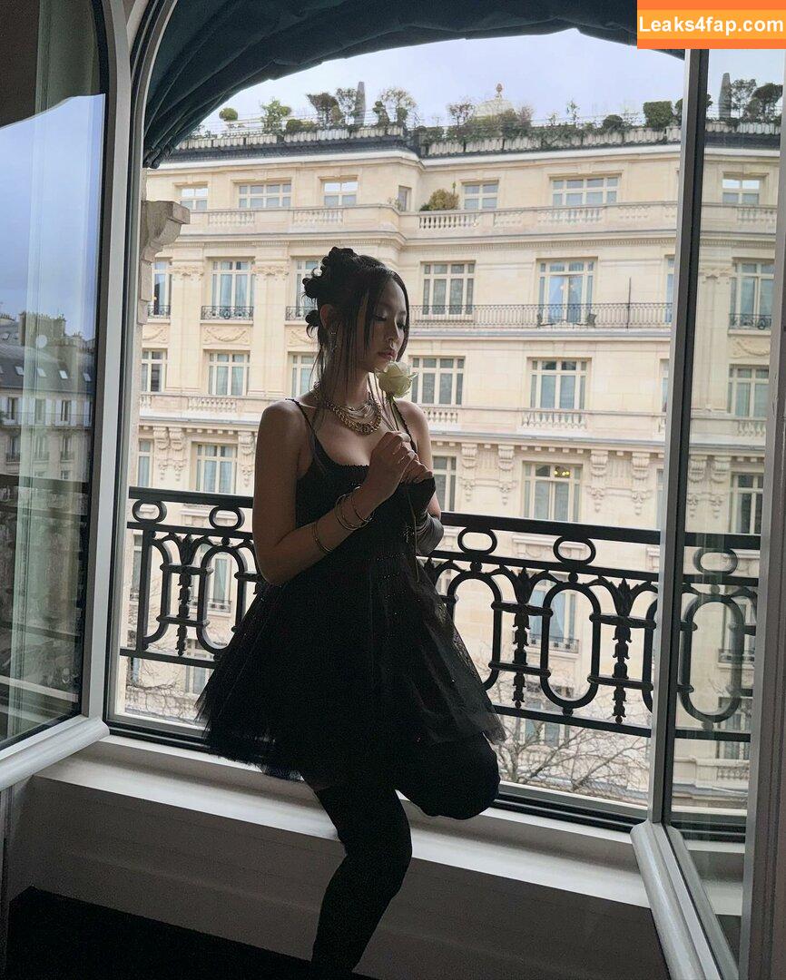 Jennie | BLΛƆKPIИK / Blackpink / jennierubyjane / sheflieshigh слитое фото фото #0571