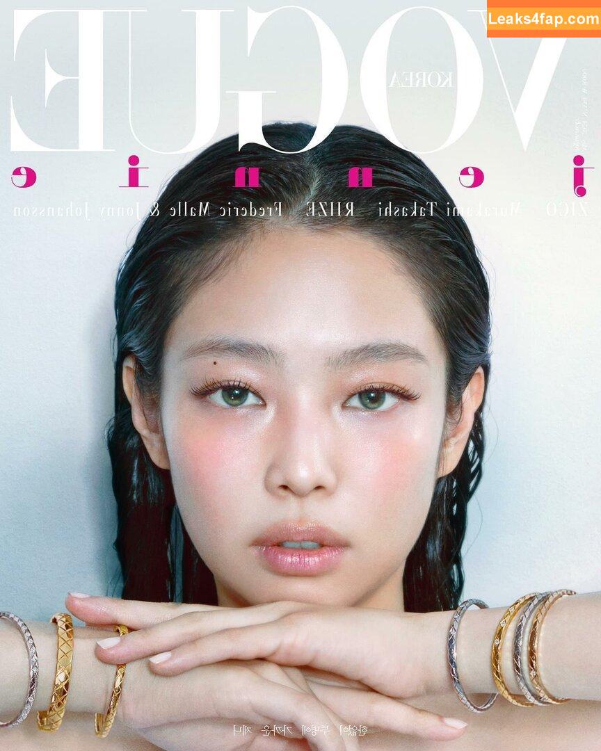 Jennie | BLΛƆKPIИK / Blackpink / jennierubyjane / sheflieshigh слитое фото фото #0628