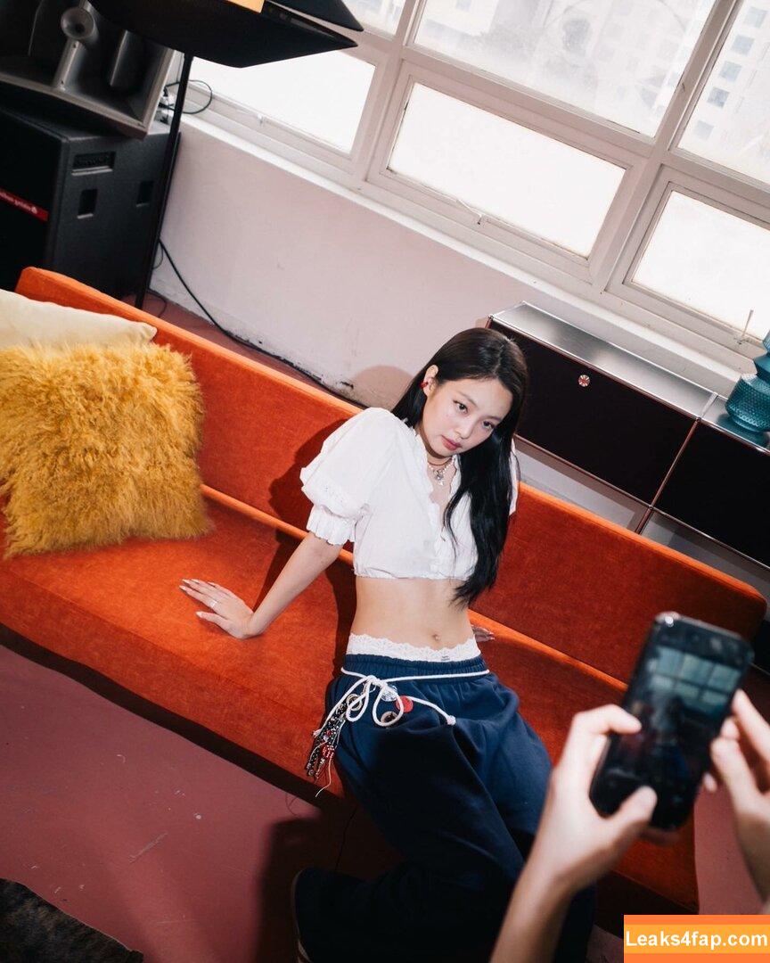 Jennie | BLΛƆKPIИK / Blackpink / jennierubyjane / sheflieshigh leaked photo photo #0665