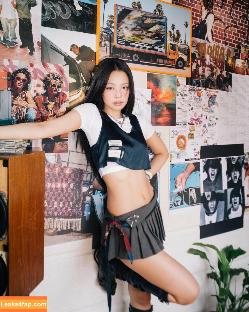 Jennie | BLΛƆKPIИK / Blackpink / jennierubyjane / sheflieshigh leaked photo photo #0666