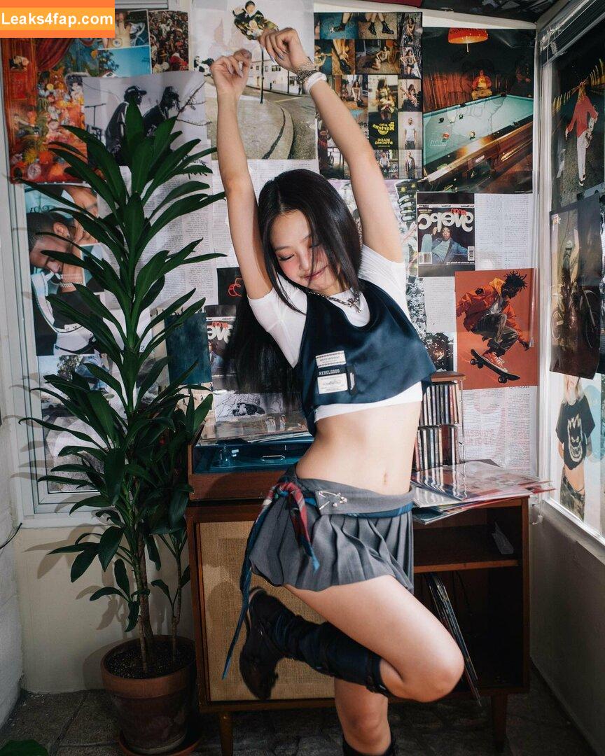 Jennie | BLΛƆKPIИK / Blackpink / jennierubyjane / sheflieshigh leaked photo photo #0667