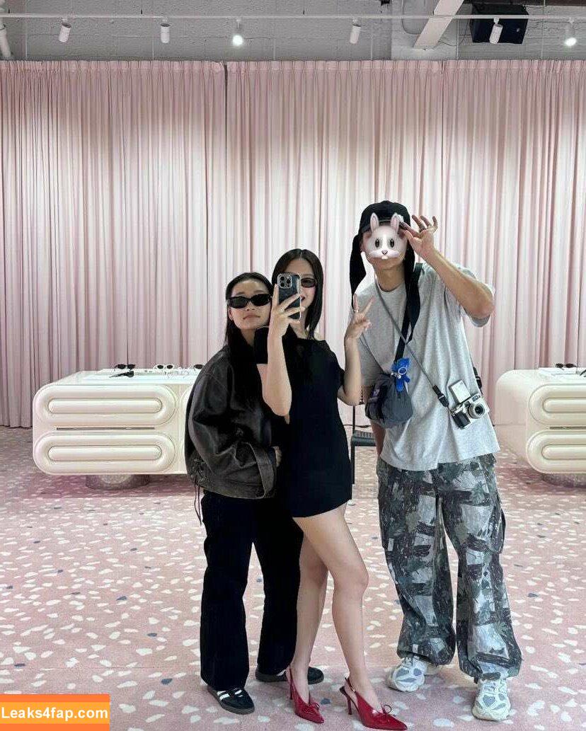 Jennie | BLΛƆKPIИK / Blackpink / jennierubyjane / sheflieshigh leaked photo photo #0723