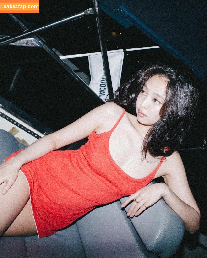 Jennie | BLΛƆKPIИK / Blackpink / jennierubyjane / sheflieshigh leaked photo photo #0783