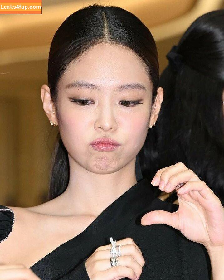 Jennie | BLΛƆKPIИK / Blackpink / jennierubyjane / sheflieshigh leaked photo photo #0810