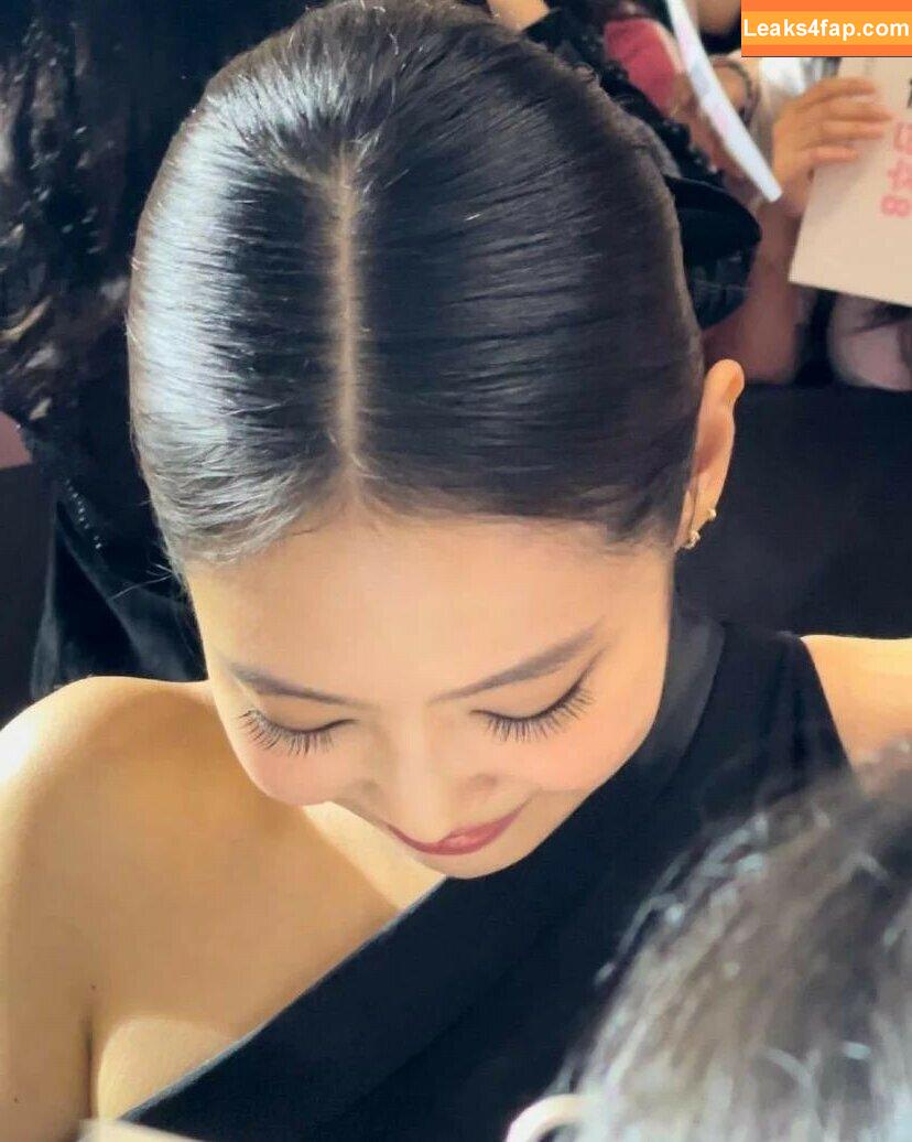 Jennie | BLΛƆKPIИK / Blackpink / jennierubyjane / sheflieshigh leaked photo photo #0813