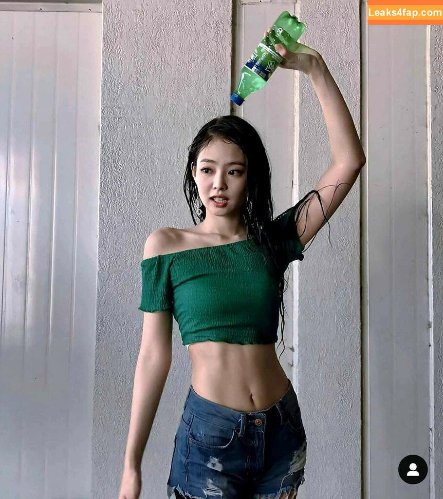 Jennie | BLΛƆKPIИK / Blackpink / jennierubyjane / sheflieshigh leaked photo photo #0816