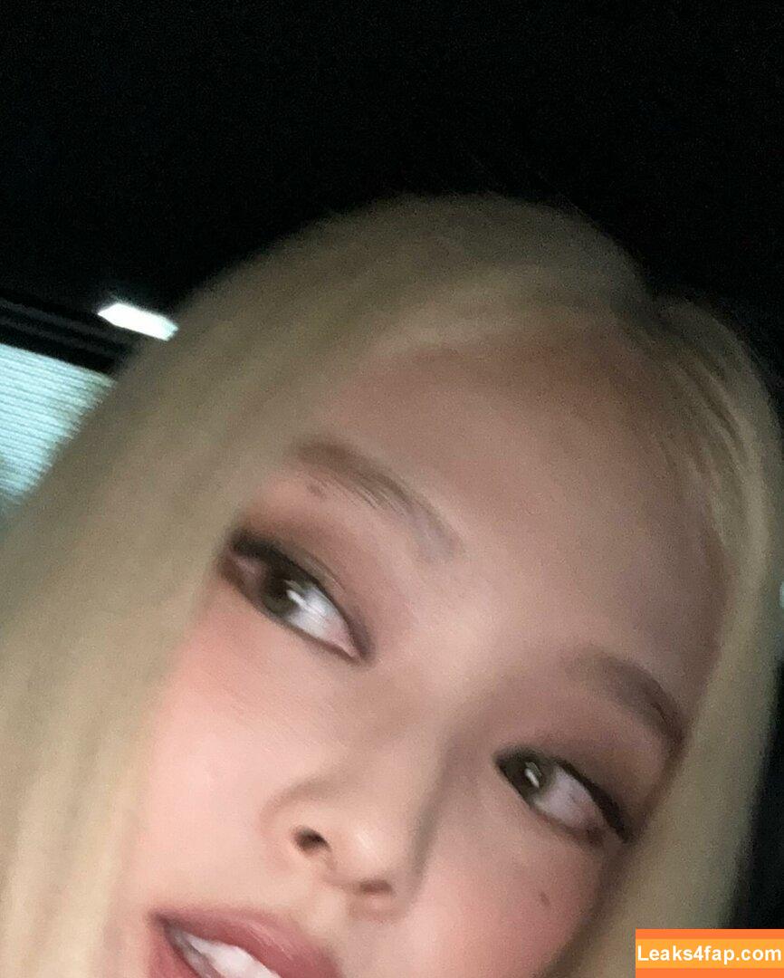 Jennie | BLΛƆKPIИK / Blackpink / jennierubyjane / sheflieshigh leaked photo photo #0909