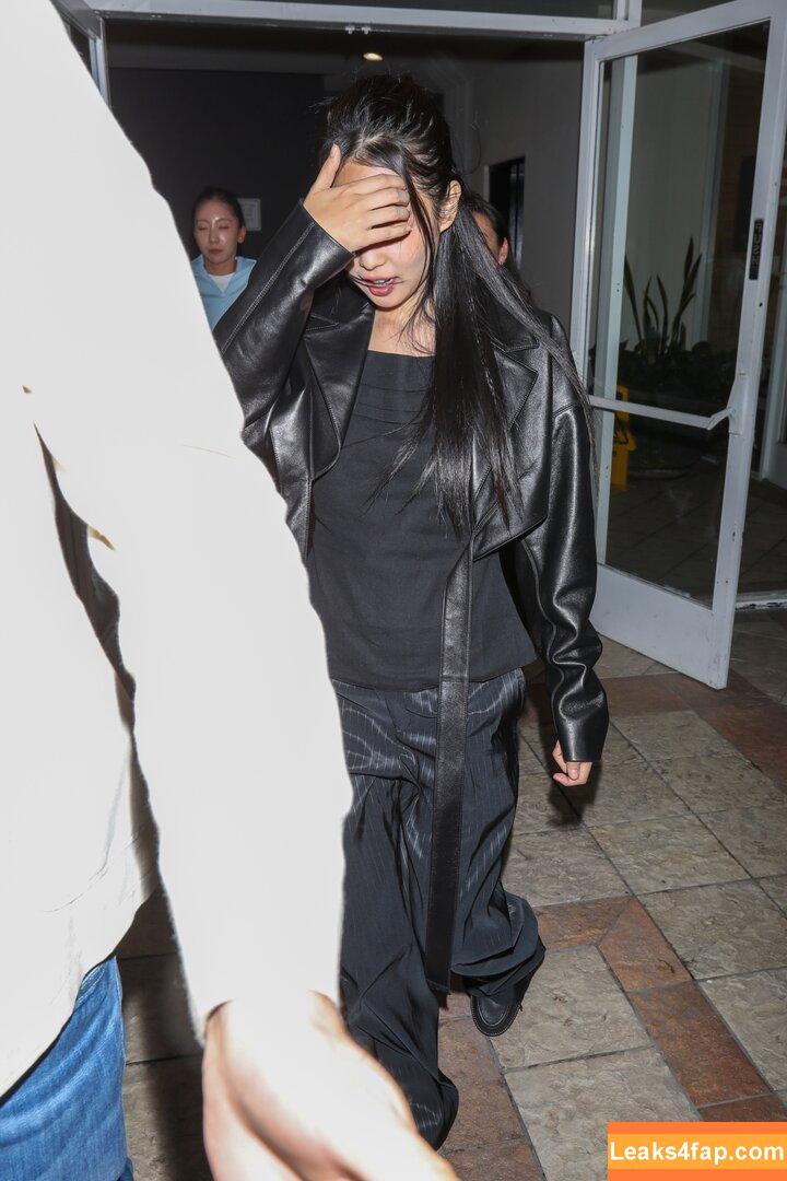 Jennie | BLΛƆKPIИK / Blackpink / jennierubyjane / sheflieshigh leaked photo photo #0947