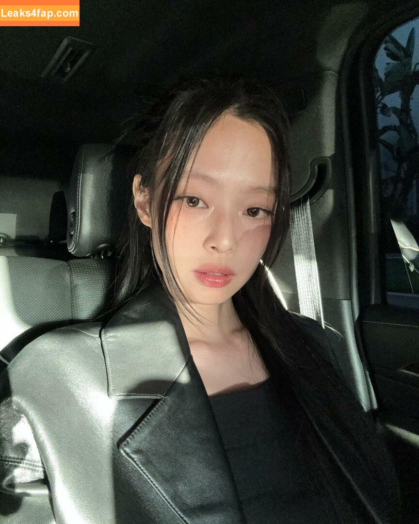 Jennie | BLΛƆKPIИK / Blackpink / jennierubyjane / sheflieshigh leaked photo photo #0959