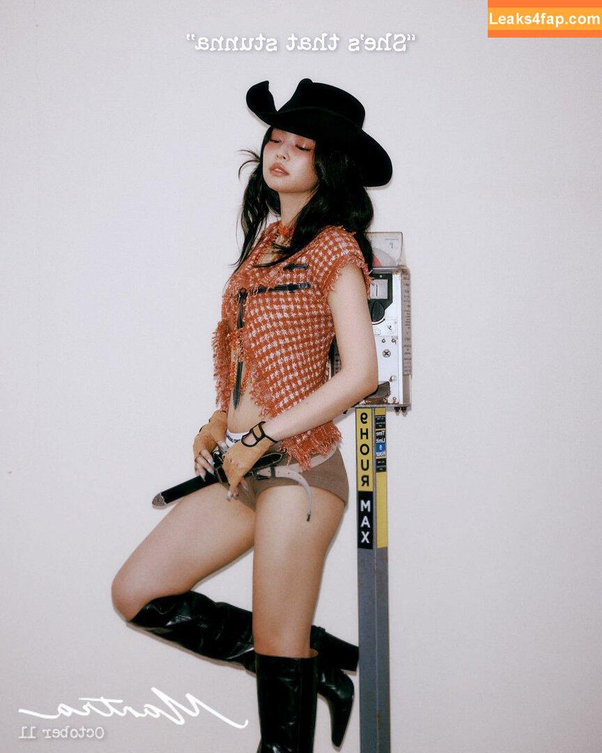 Jennie | BLΛƆKPIИK / Blackpink / jennierubyjane / sheflieshigh leaked photo photo #0967