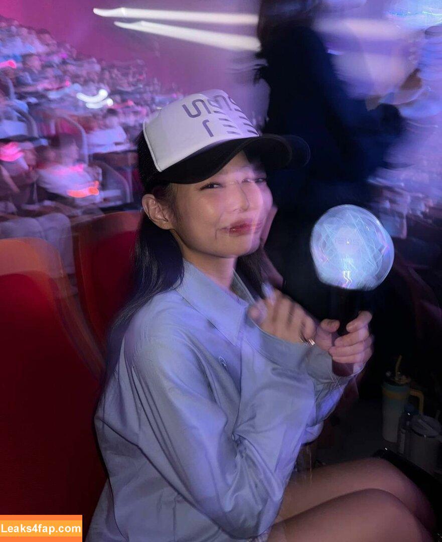 Jennie | BLΛƆKPIИK / Blackpink / jennierubyjane / sheflieshigh leaked photo photo #0970