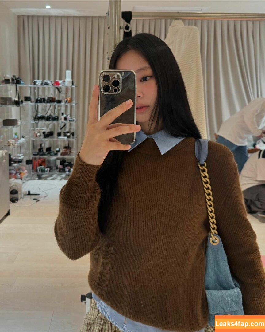 Jennie | BLΛƆKPIИK / Blackpink / jennierubyjane / sheflieshigh leaked photo photo #0972