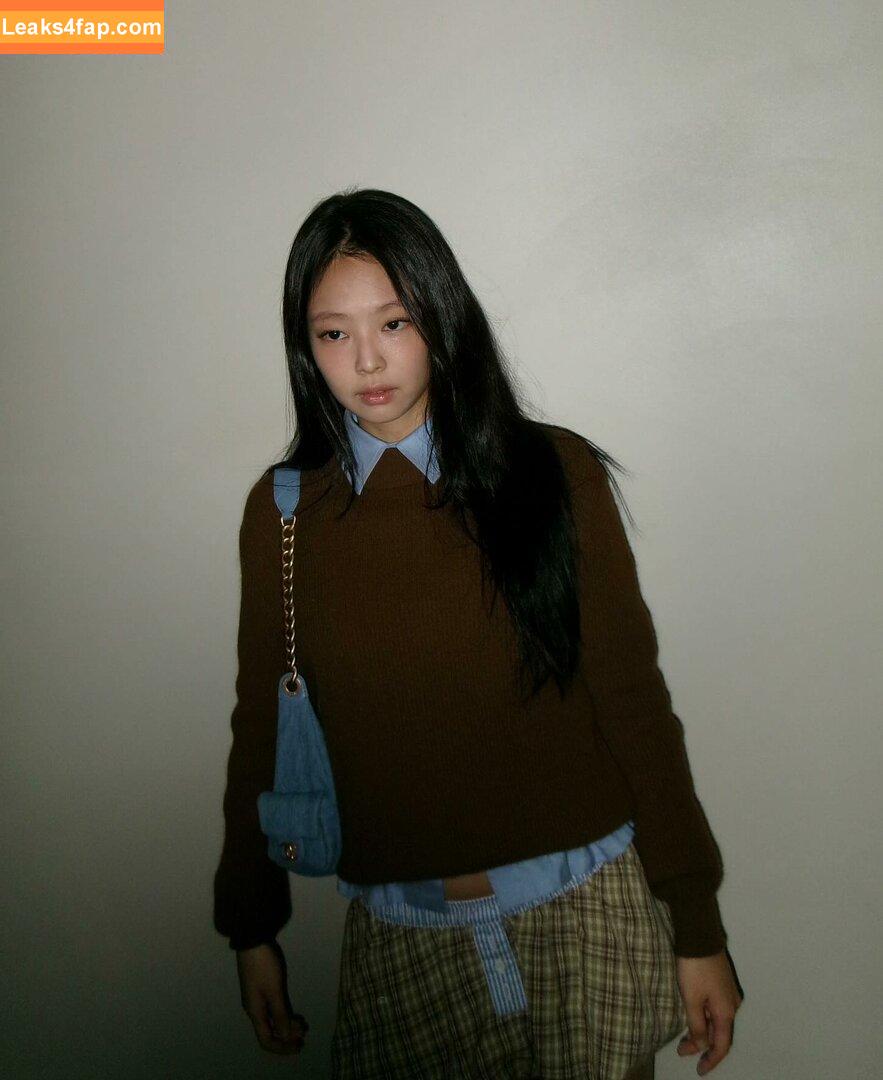 Jennie | BLΛƆKPIИK / Blackpink / jennierubyjane / sheflieshigh leaked photo photo #0973