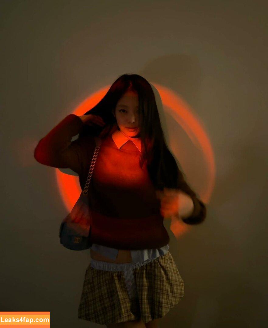 Jennie | BLΛƆKPIИK / Blackpink / jennierubyjane / sheflieshigh leaked photo photo #0976