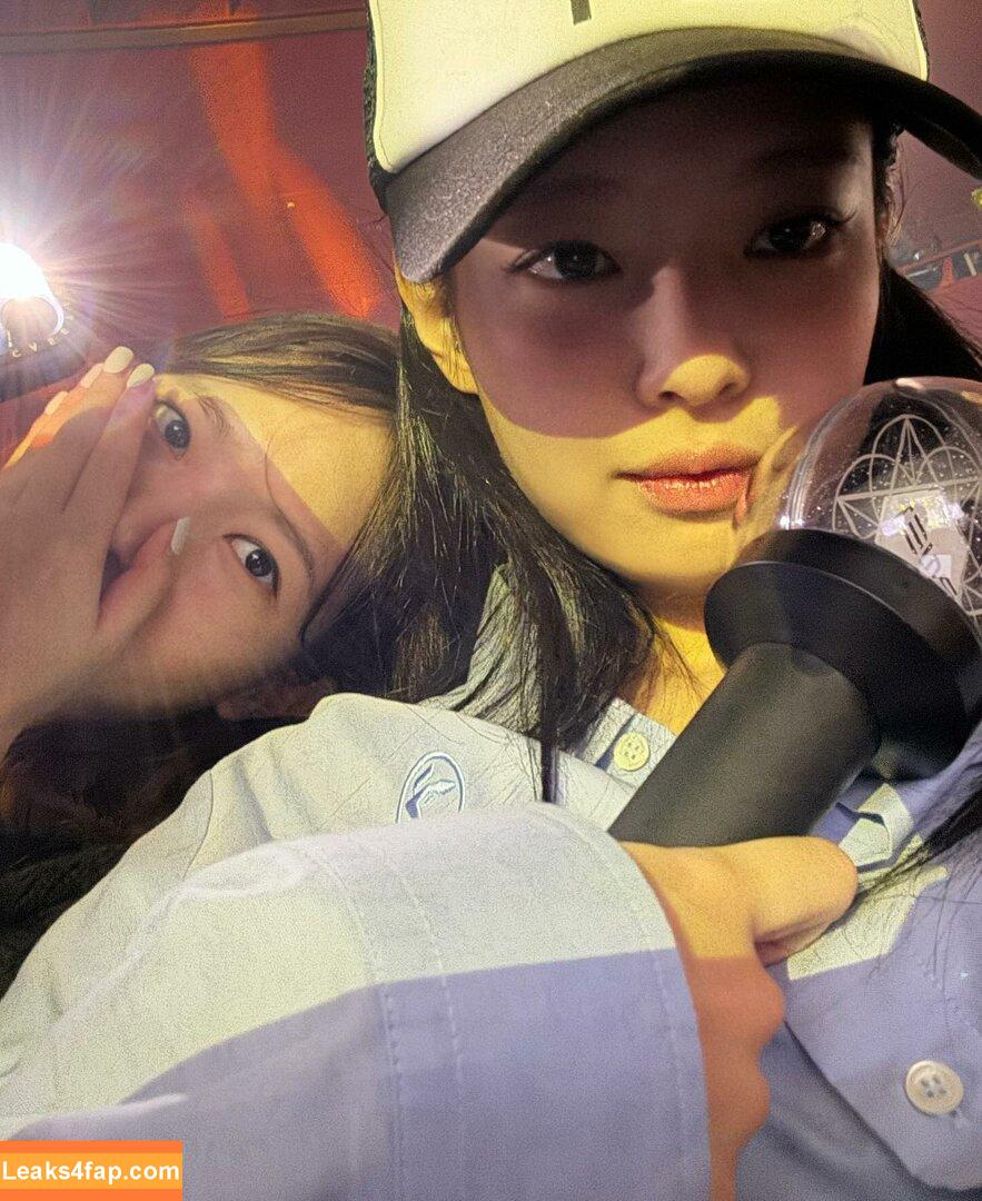Jennie | BLΛƆKPIИK / Blackpink / jennierubyjane / sheflieshigh слитое фото фото #0977