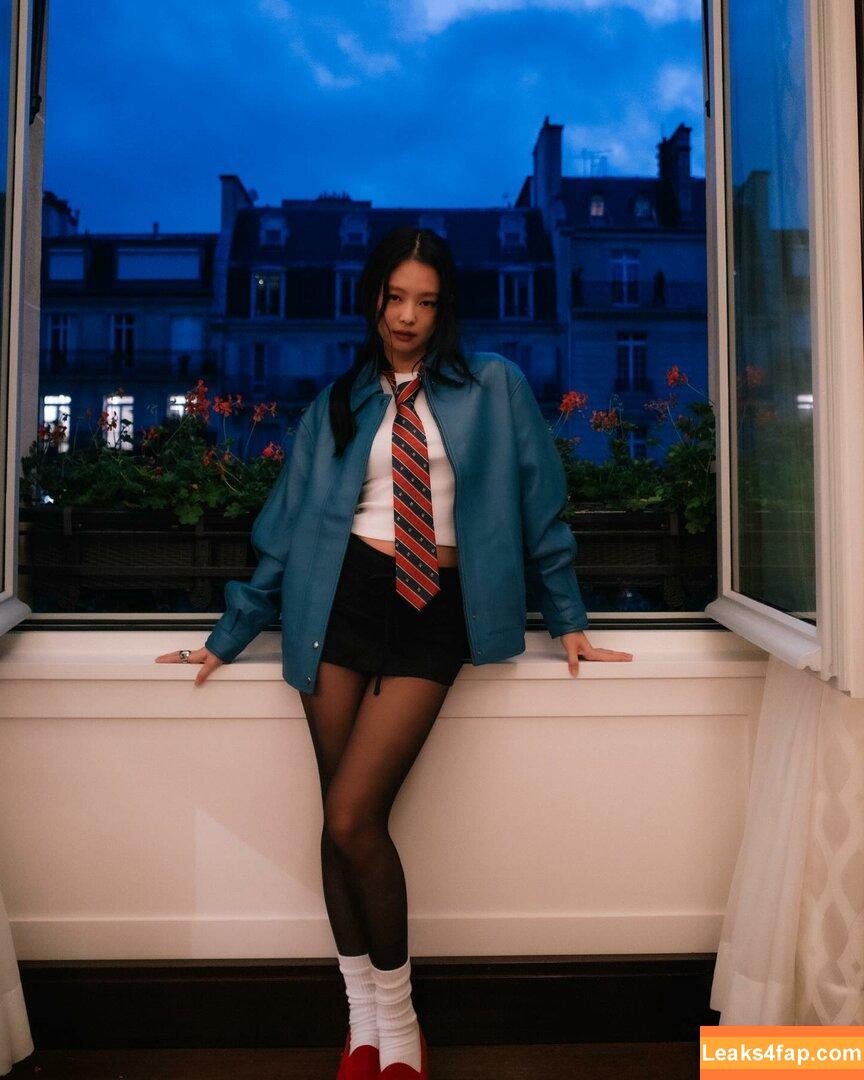 Jennie | BLΛƆKPIИK / Blackpink / jennierubyjane / sheflieshigh leaked photo photo #0982