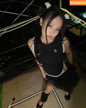 Jennie | BLΛƆKPIИK фото #0265