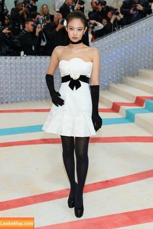 Jennie | BLΛƆKPIИK фото #0283